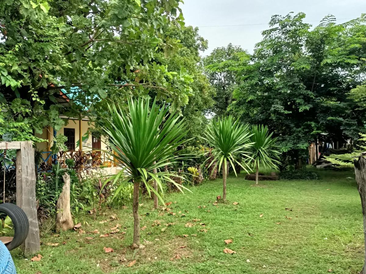Vongkham Eco Resort Vientiane Exterior foto